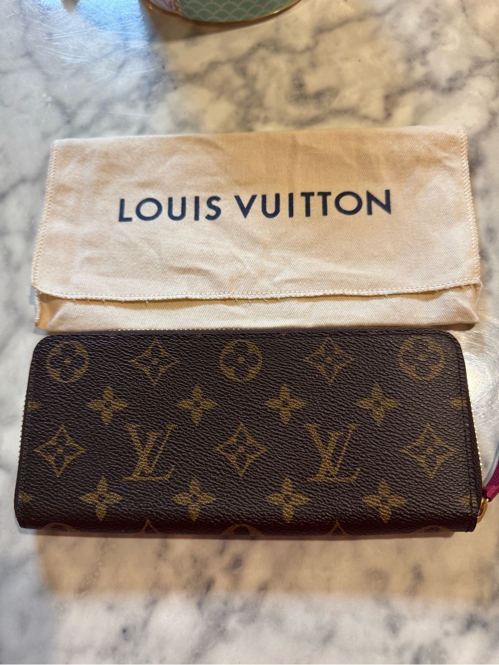 Authentic Louis Vuitton Monogram Clemence Fuschia Zippy Wallet